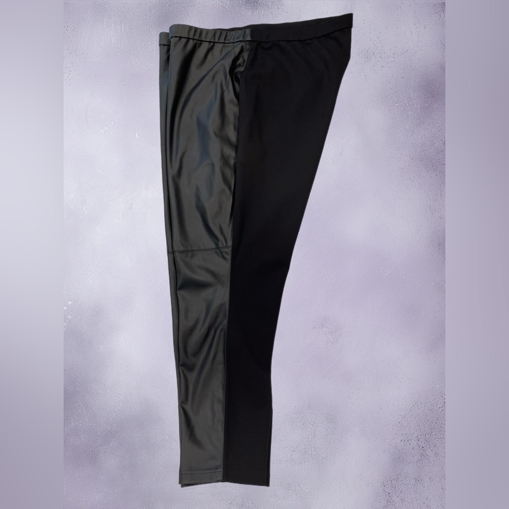 H by Halston 26W Black Faux Leather/Ponte Knit Leggings
